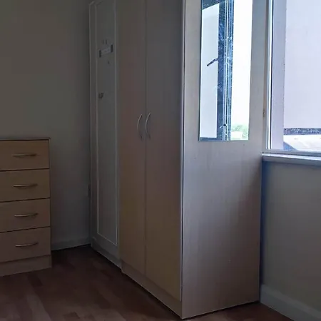 Homestay Budget-friendly Self-serve Lodging *