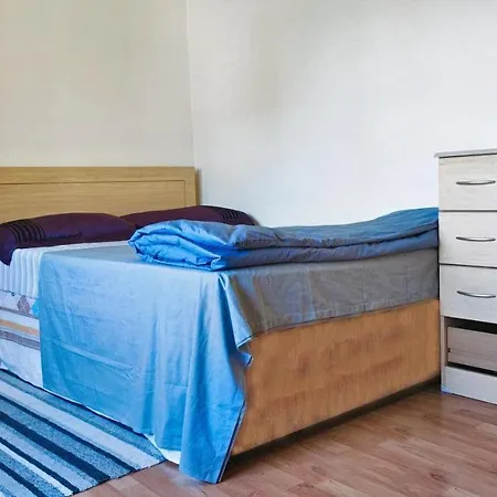 Budget-friendly Self-serve Lodging